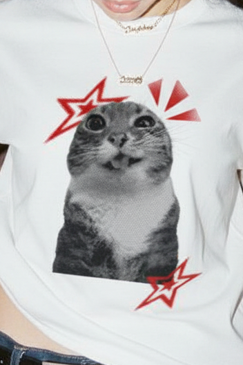 Shocked Cat Tee - Editorial